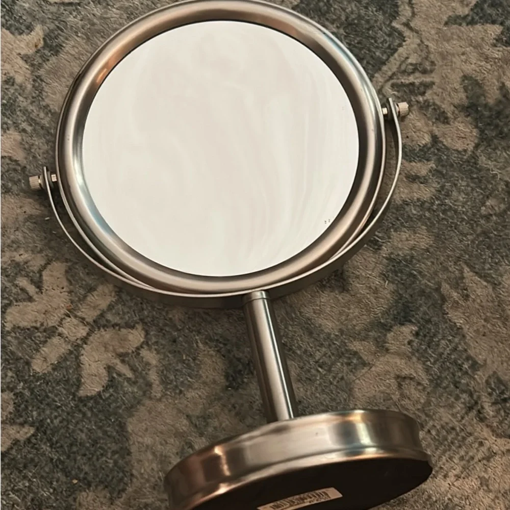 Tabletop Makeup Magnifying Mirror